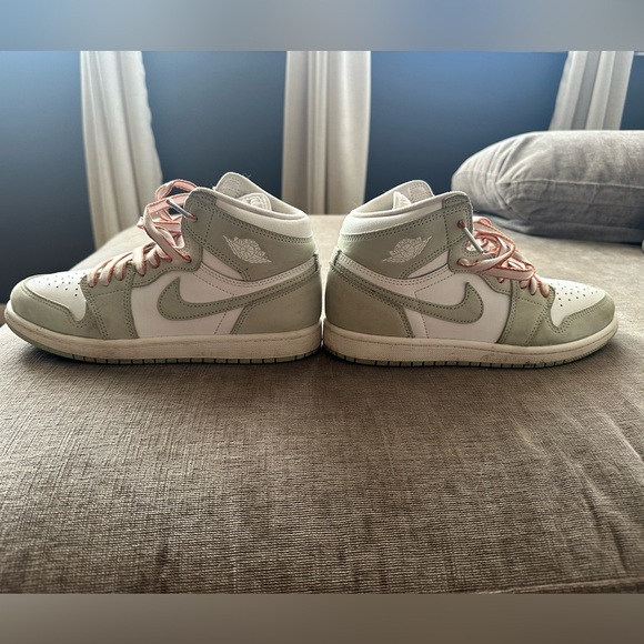 SOLD - Picture 5 of 7